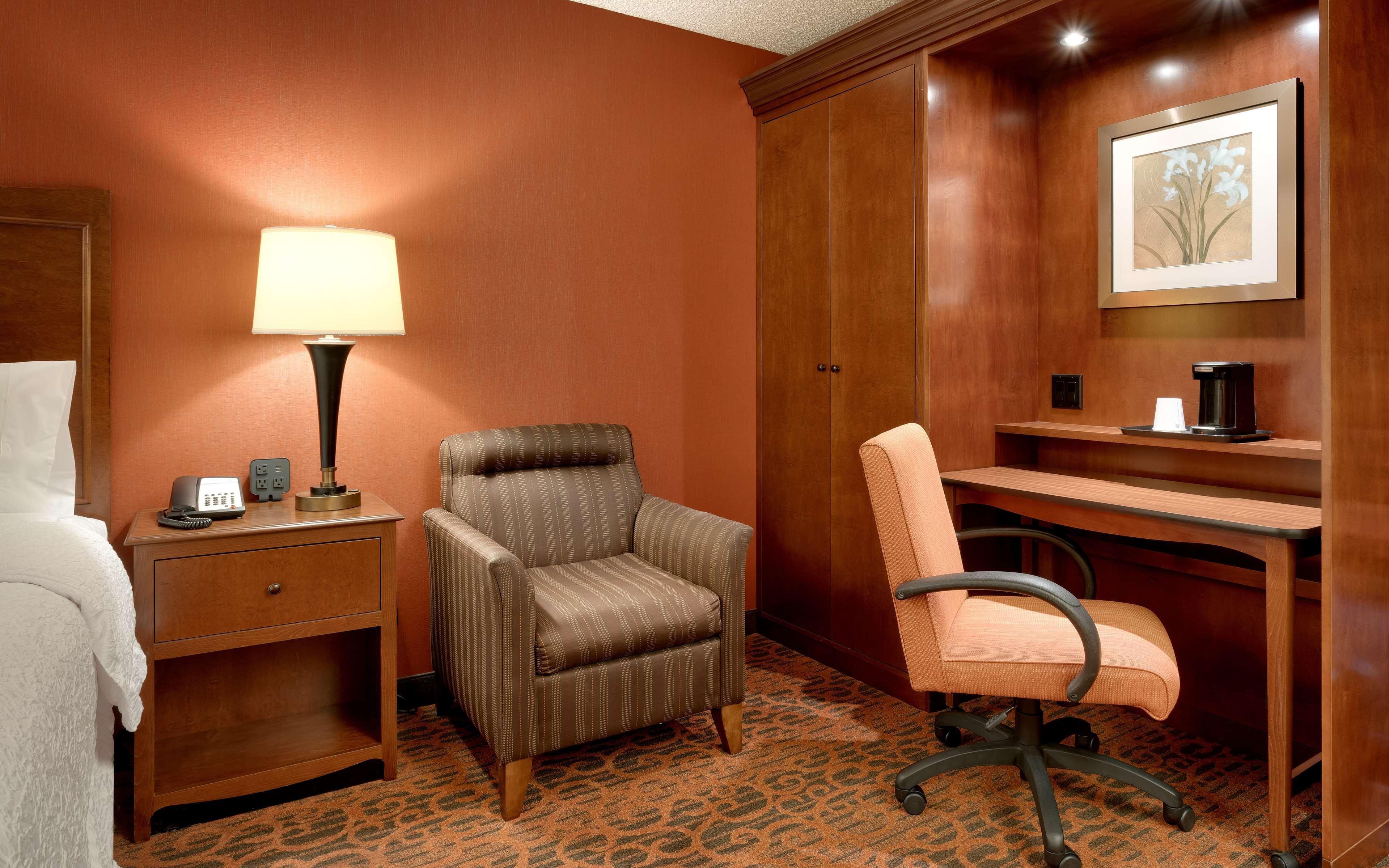 Hampton Inn Salt Lake City/Санди Экстерьер фото