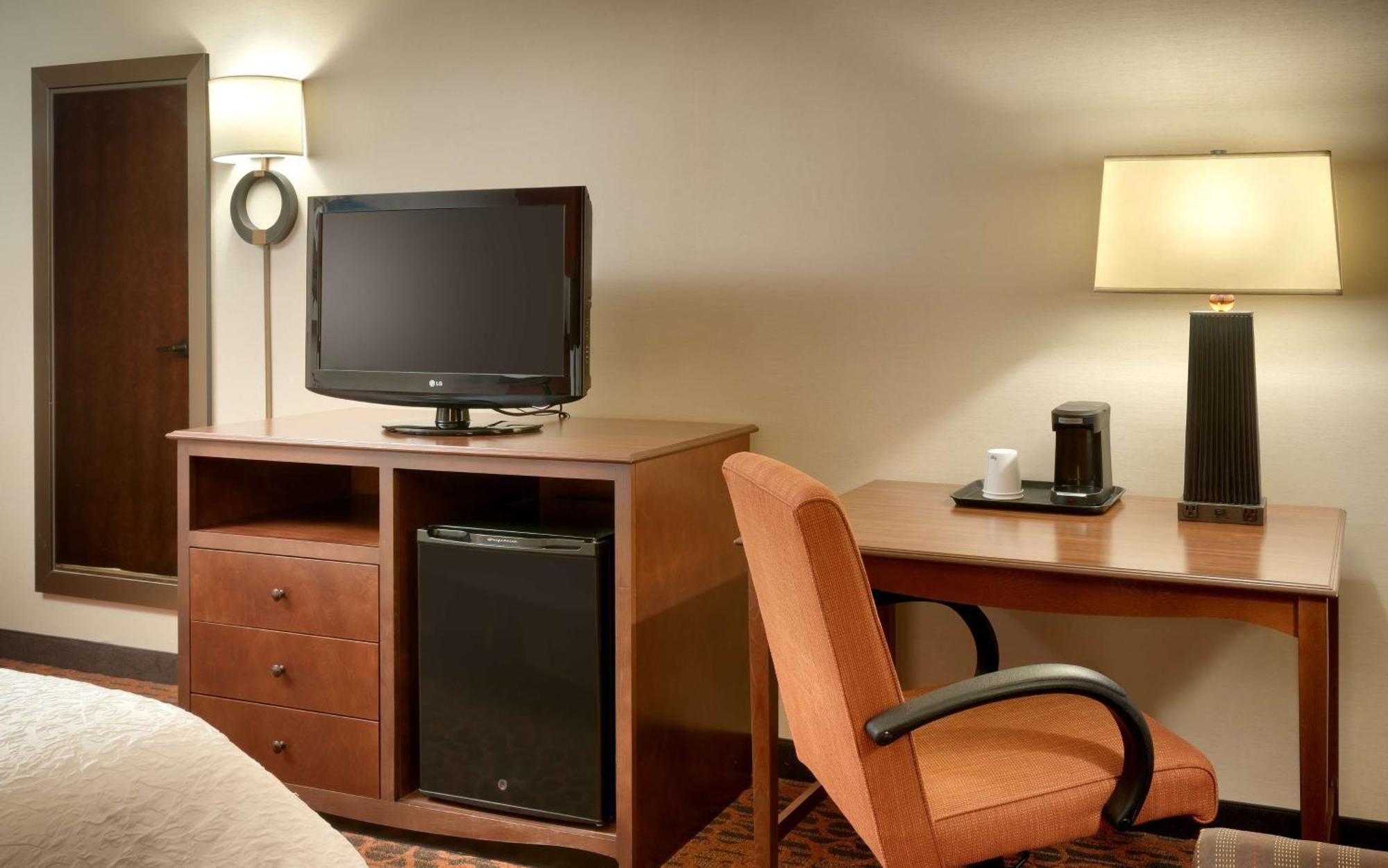 Hampton Inn Salt Lake City/Санди Экстерьер фото