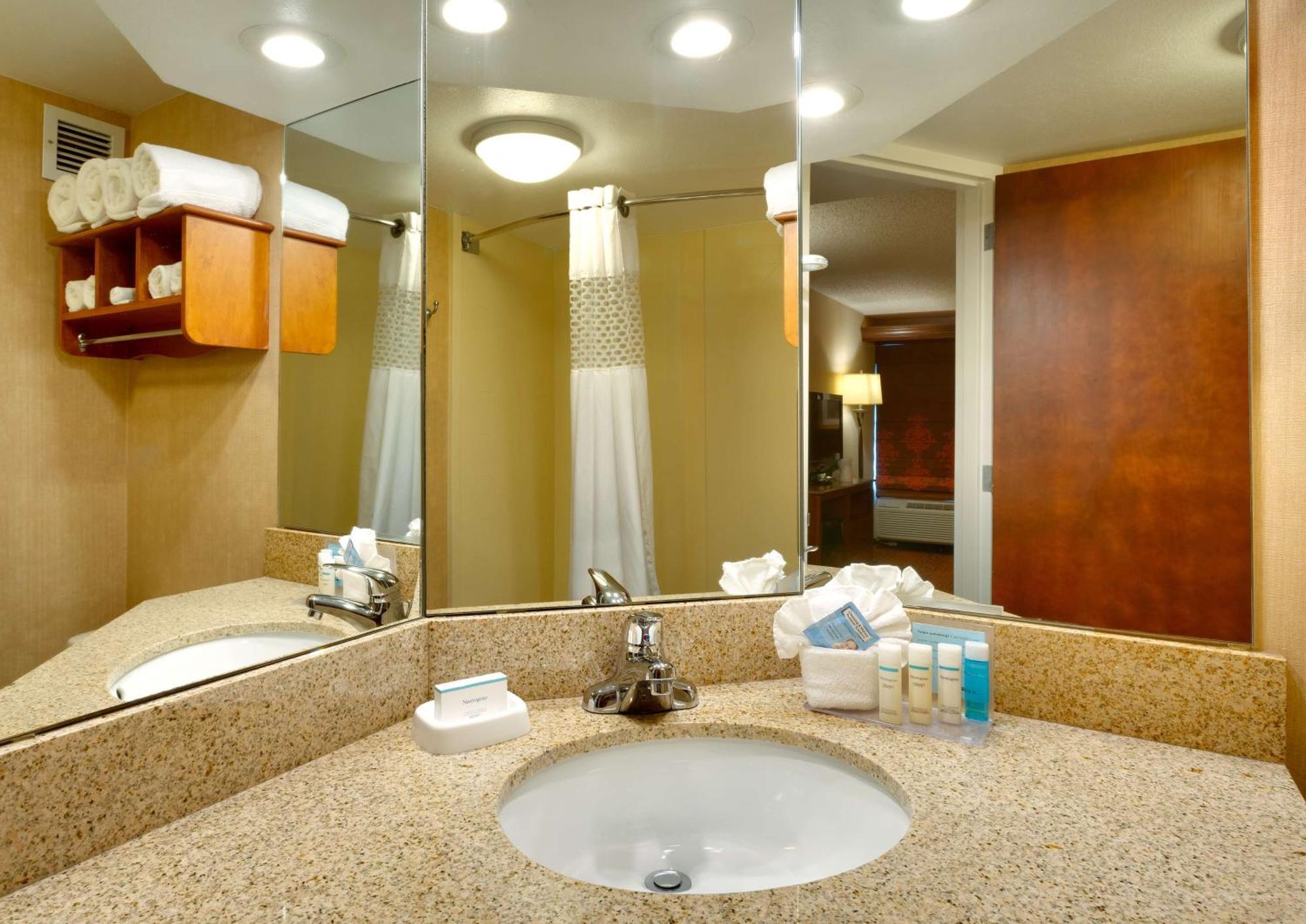 Hampton Inn Salt Lake City/Санди Экстерьер фото