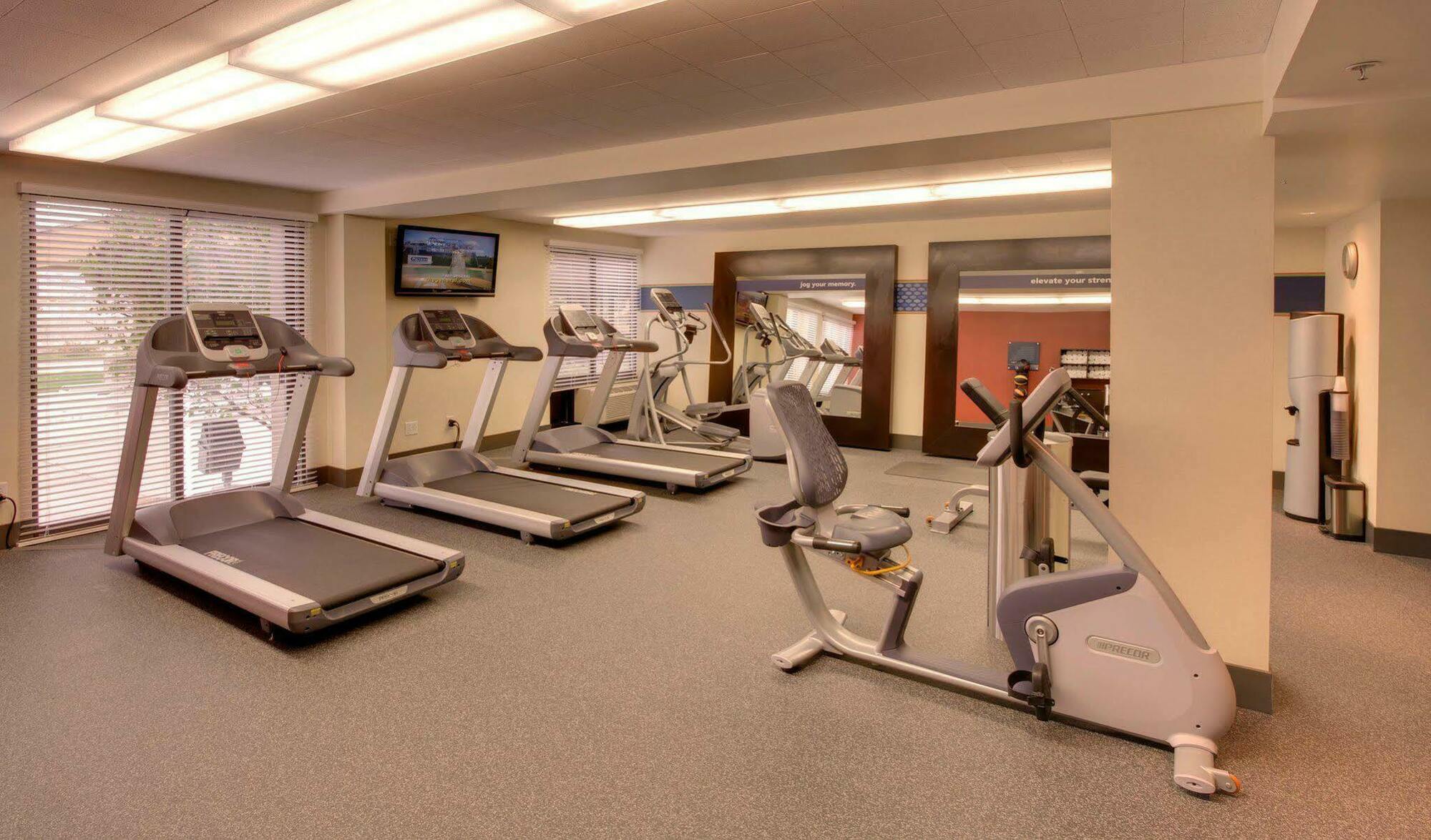 Hampton Inn Salt Lake City/Санди Удобства фото